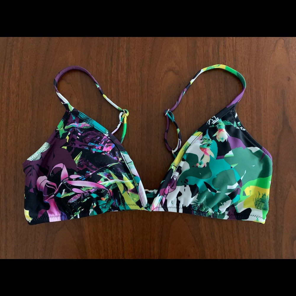Express Women’s Bikini Top